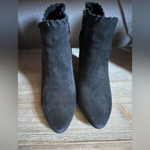 1. STATE Ankle boots